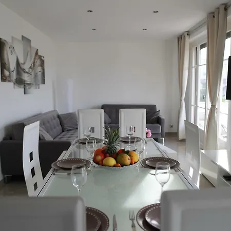 Apartment 3p Lumineux Renove Derriere La Croisette *